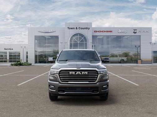 Crystal Metallic 2026 RAM 1500 Laramie
