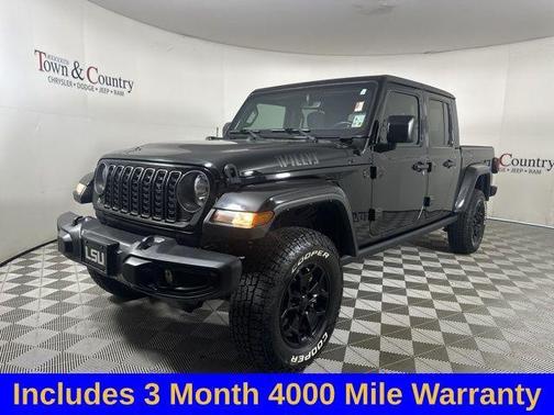 2021 Jeep Gladiator Sport