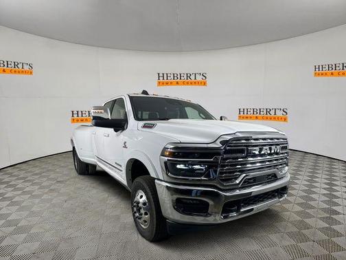 2025 RAM 3500 Limited
