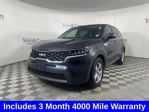 2023 Kia Sorento LX