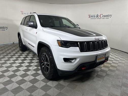2017 Jeep Grand Cherokee Trailhawk