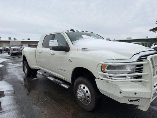 2024 RAM 3500 Laramie