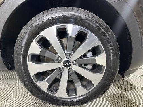 Moss Green 2022 Kia Telluride EX