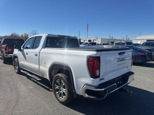 2023 GMC Sierra 1500 SLE