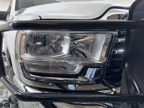 Bright White Clearcoat 2024 RAM 3500 Big Horn