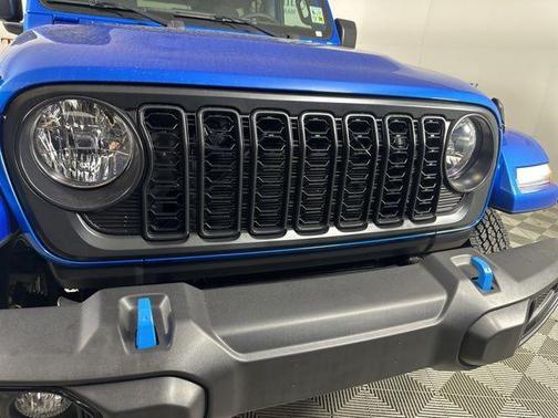 2024 Jeep Wrangler 4xe Sport