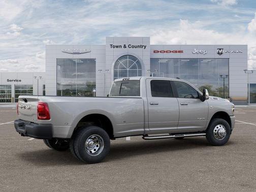Silver Zynith 2026 RAM 3500 Laramie