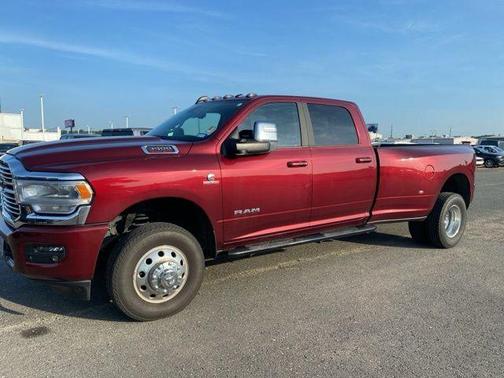 2024 RAM 3500 Laramie
