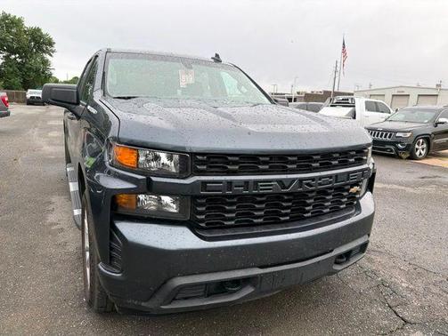Shadow Gray Metallic 2020 Chevrolet Silverado 1500 Custom