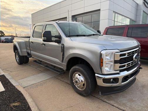 2024 Ford F-350 XLT