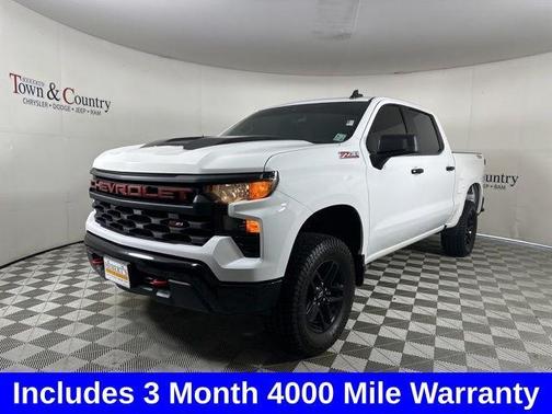 2022 Chevrolet Silverado 1500 Custom Trail Boss