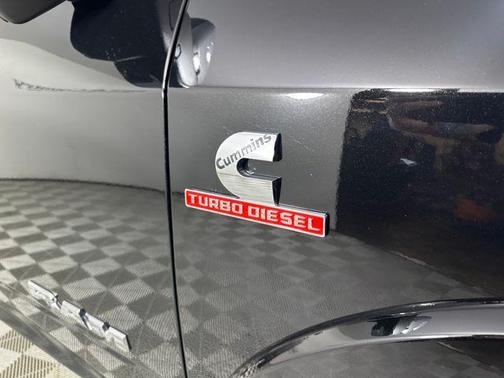 2025 RAM 3500 Limited