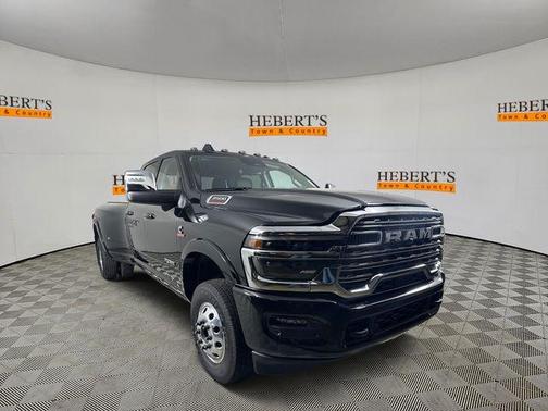 2025 RAM 3500 Limited