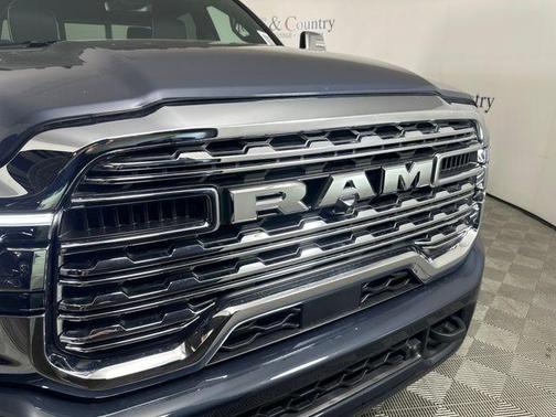 2025 RAM 3500 Limited