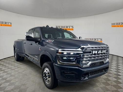 2025 RAM 3500 Limited