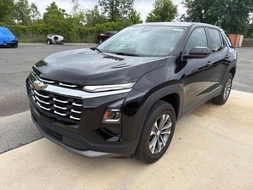 Black Metallic 2026 Chevrolet Equinox LT