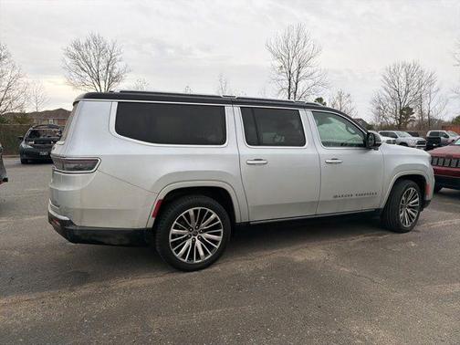 2024 Jeep Grand Wagoneer L Series III