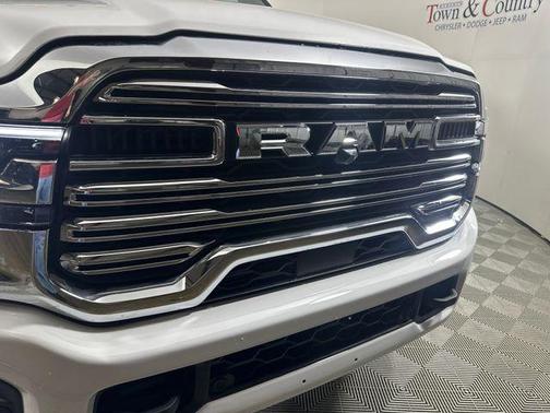 2025 RAM 3500 Laramie
