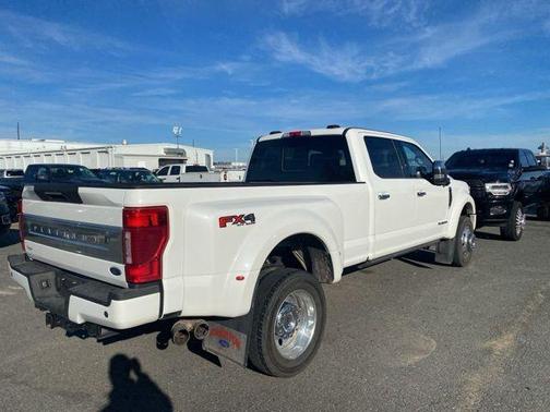 2022 Ford F-450 Platinum