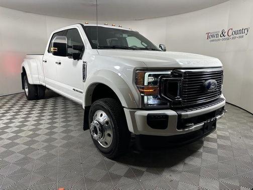 2022 Ford F-450 Platinum