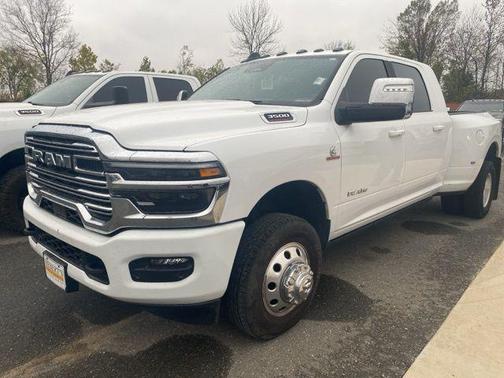 2025 RAM 3500 Laramie