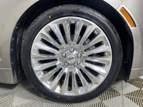 2015 Lincoln MKZ Base