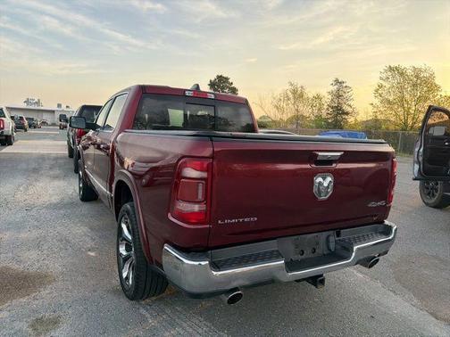 Delmonico Red Pearlcoat 2019 RAM 1500 Limited