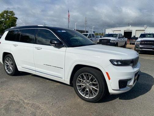 2022 Jeep Grand Cherokee L Summit