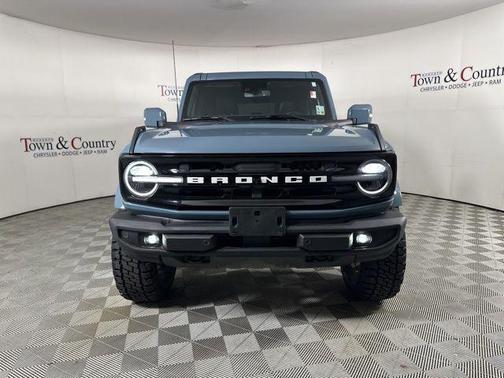 2022 Ford Bronco Outer Banks