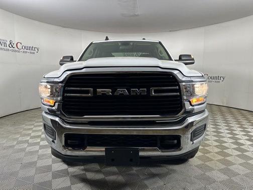 Bright White Clearcoat 2019 RAM 2500 Big Horn
