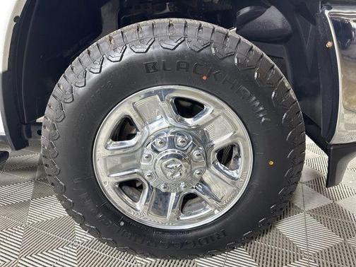 Bright White Clearcoat 2019 RAM 2500 Big Horn