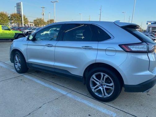 2016 Ford Edge Titanium