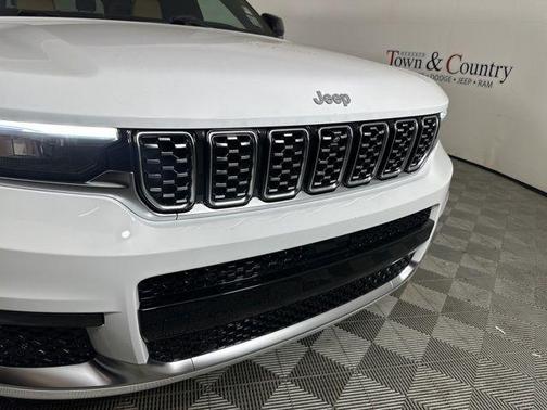 2024 Jeep Grand Cherokee L Summit