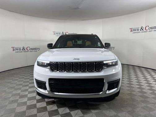 2024 Jeep Grand Cherokee L Summit