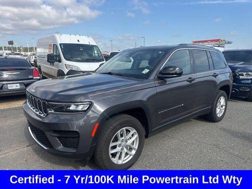 2023 Jeep Grand Cherokee Laredo