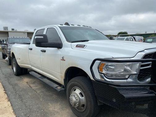 2023 RAM 3500 Tradesman
