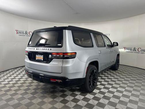 2024 Jeep Grand Wagoneer Series II