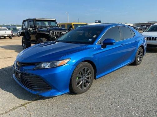 2020 Toyota Camry LE