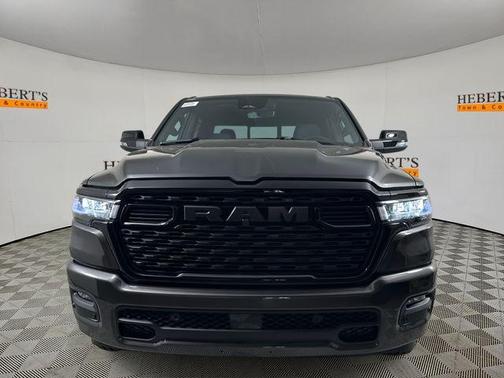 Granite Crystal Clearcoat Metallic 2026 RAM 1500 Big Horn/Lone Star