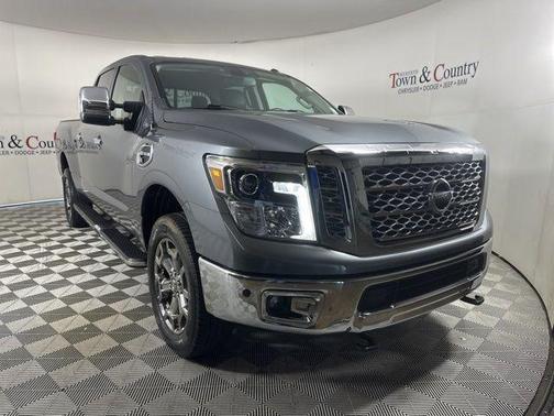 2018 Nissan Titan XD SL
