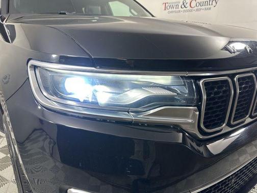 2022 Jeep Wagoneer Series I