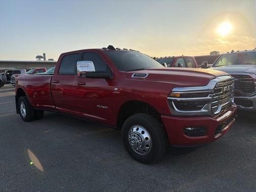 Molten Red Pearlcoat 2026 RAM 3500 Laramie