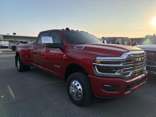 Molten Red Pearlcoat 2026 RAM 3500 Laramie