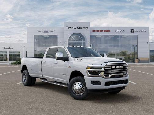 Bright White Clearcoat 2026 RAM 3500 Laramie