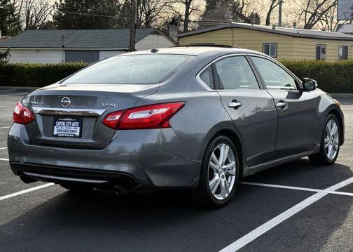 2016 Nissan Altima 3.5 SL