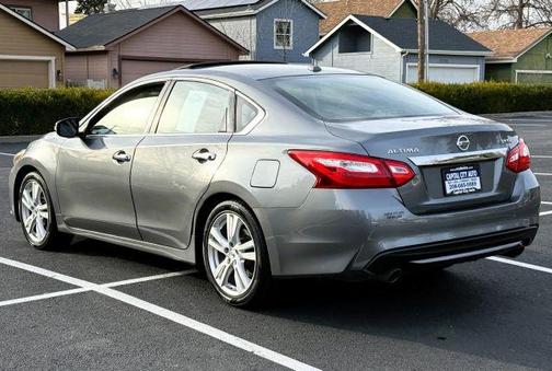 2016 Nissan Altima 3.5 SL