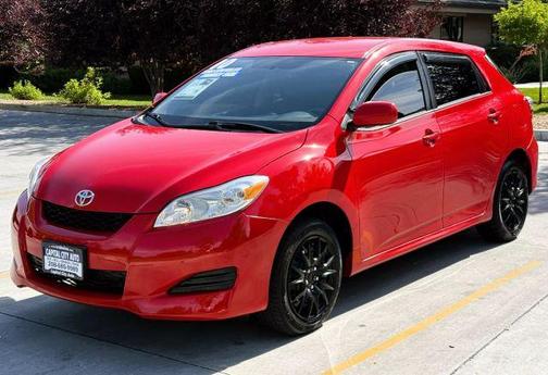 2010 Toyota Matrix Base