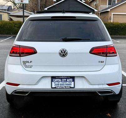 2018 Volkswagen Golf TSI SE