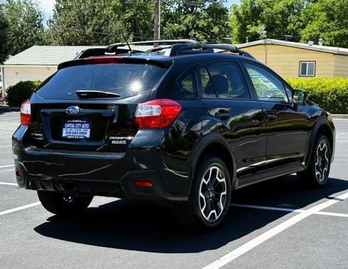 Crystal Black Silica 2017 Subaru Crosstrek 2.0i Premium