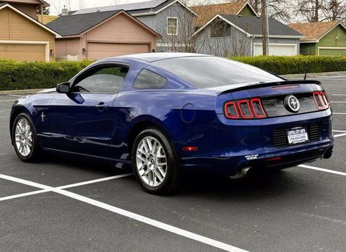 2014 Ford Mustang V6